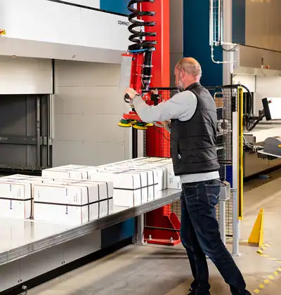 vertical lift module extractor